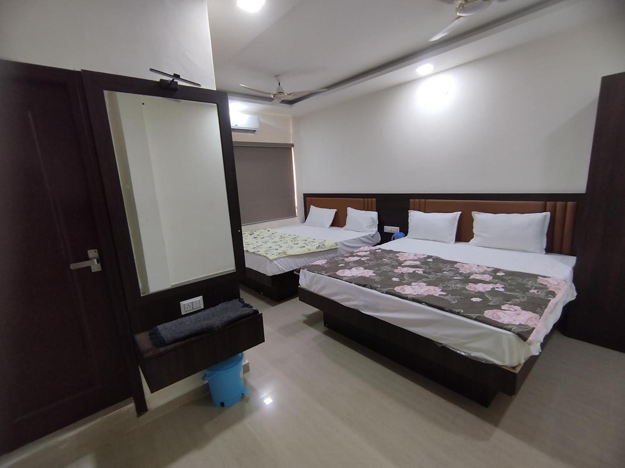 Hotel Heritage Palace Bhuj Eksteriør billede